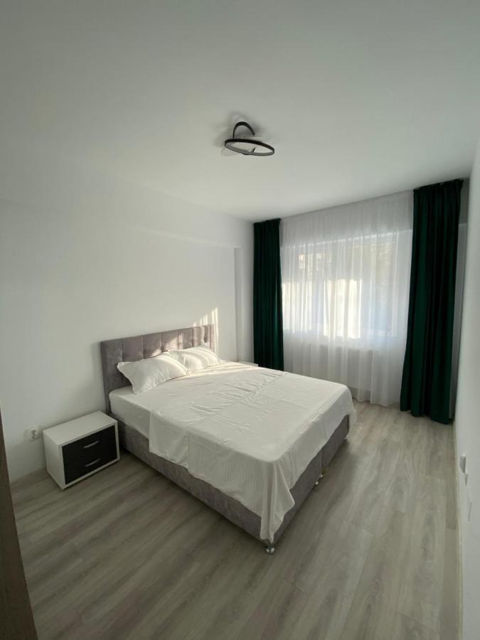 Njunior Apartment 02 Ιάσιο Εξωτερικό φωτογραφία