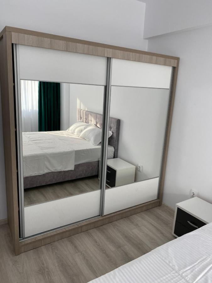 Njunior Apartment 02 Ιάσιο Εξωτερικό φωτογραφία